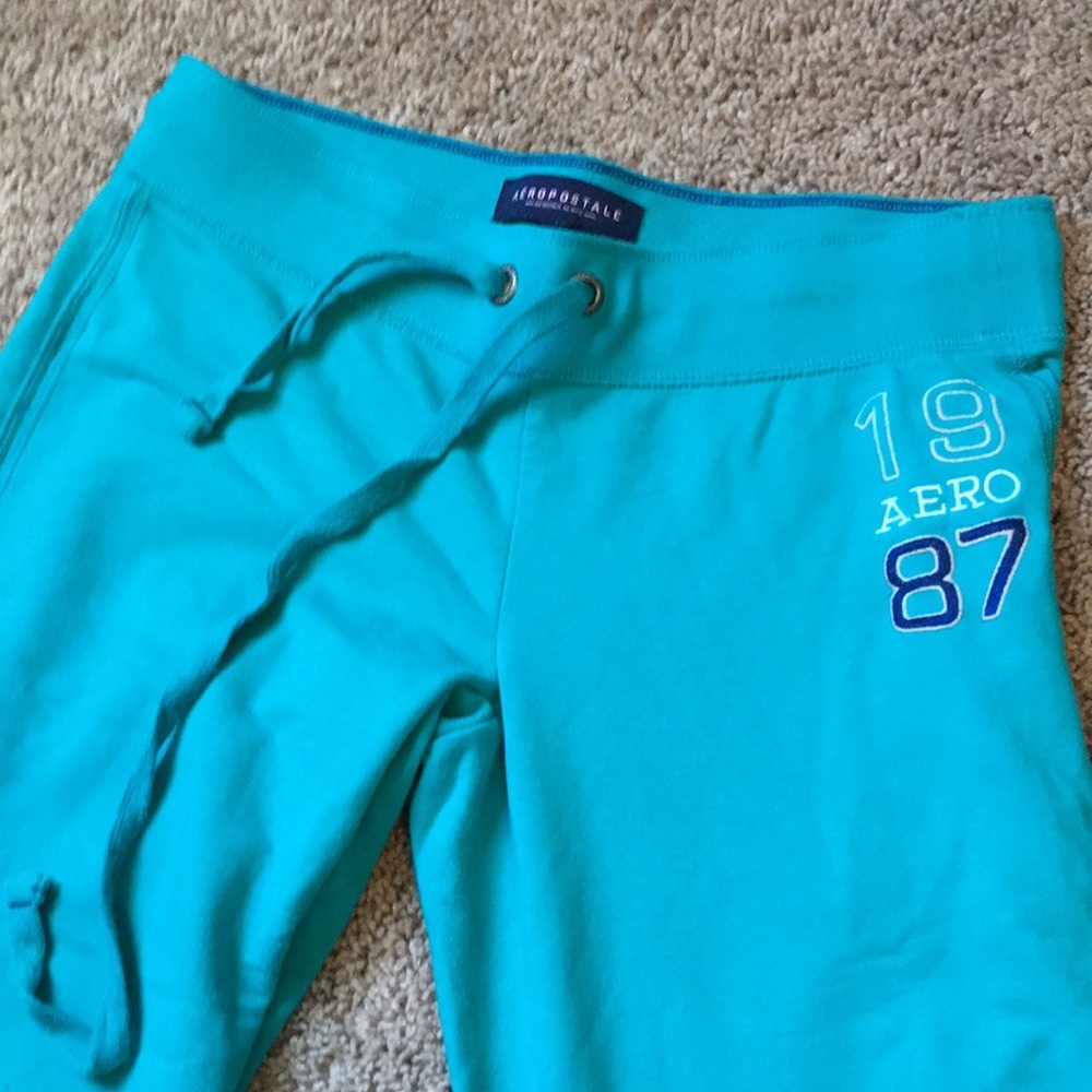 Aeropostale Women’s Medium Pants